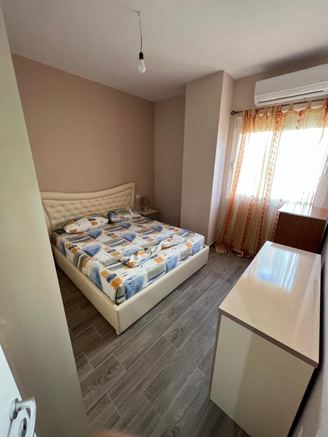 Rent * Vlorë